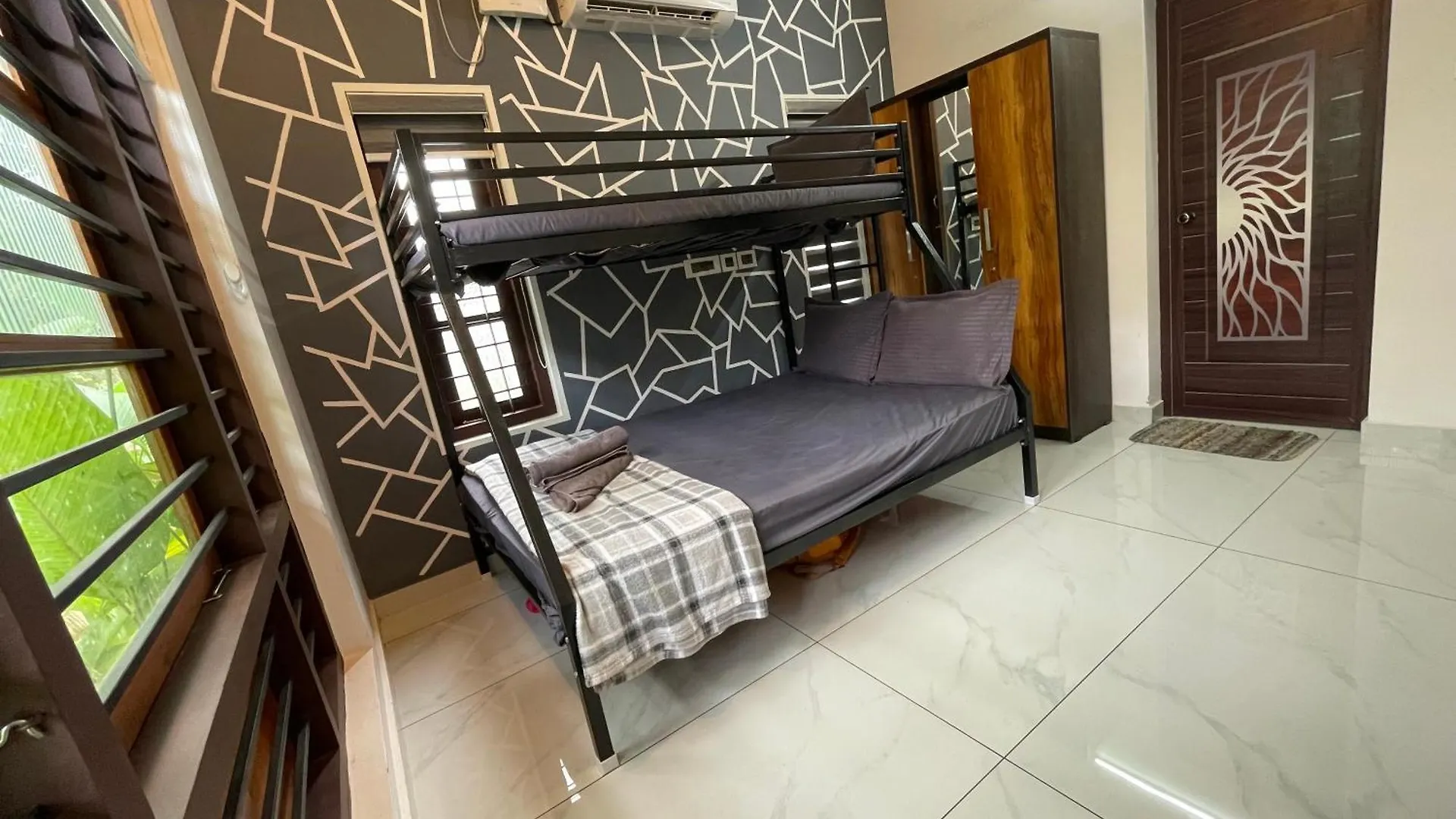 Varkala Life Homestay